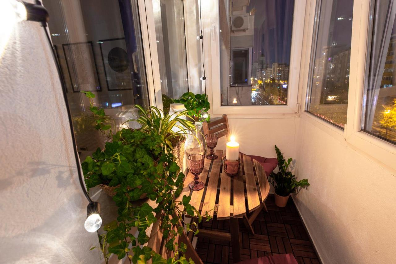 13 Septembrie Apt, Near Marriott Bukarest Kültér fotó