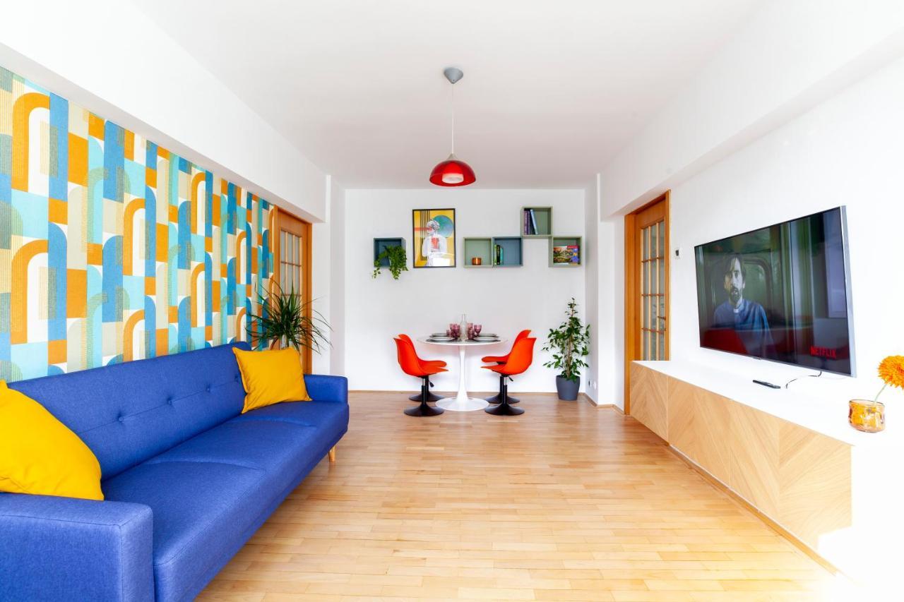 13 Septembrie Apt, Near Marriott Bukarest Kültér fotó
